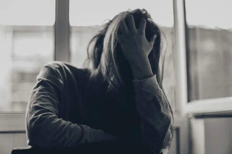Greening Out: Symptoms, Causes, Risks, and When to Seek Help